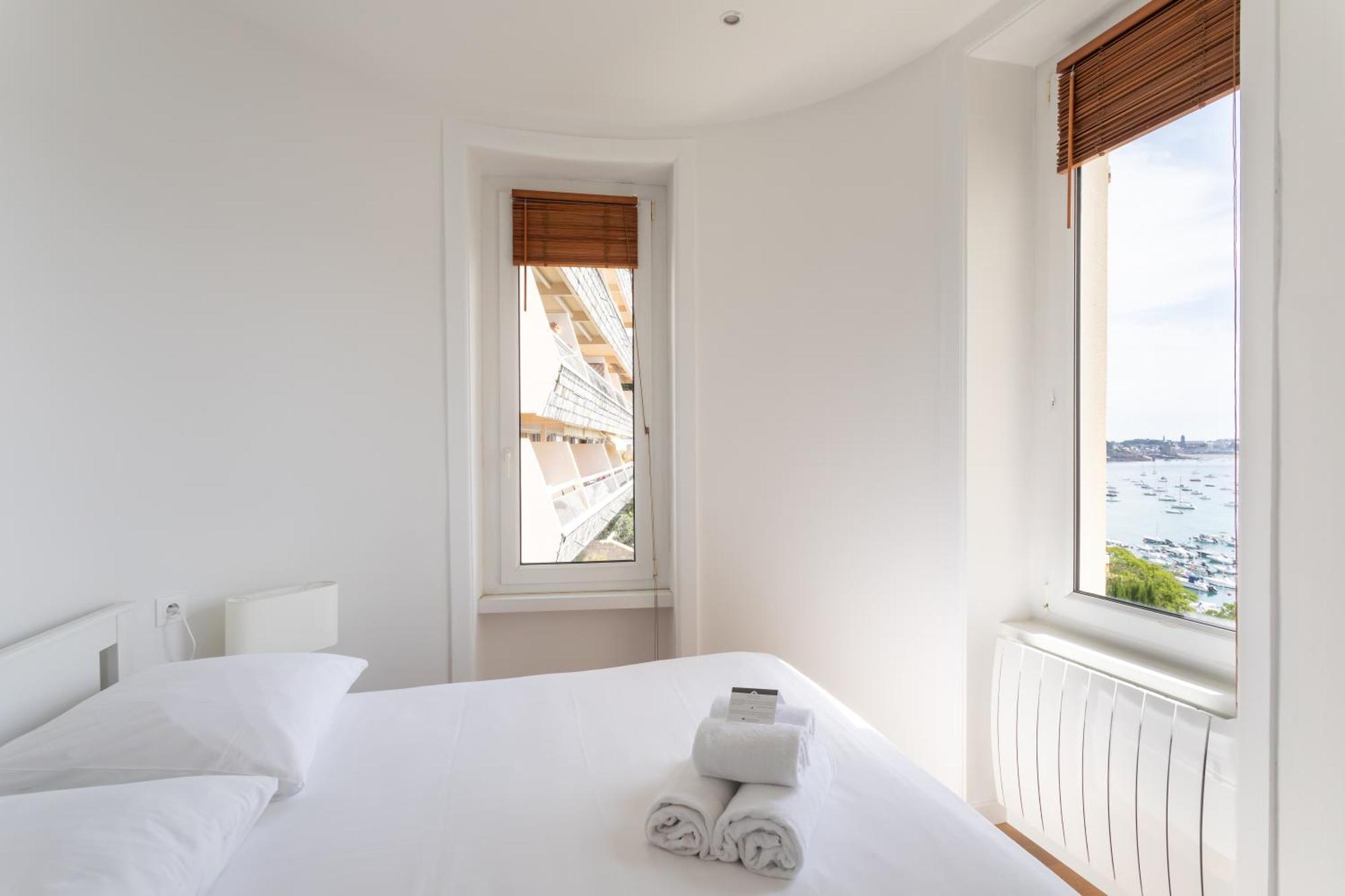 Le Beauvoir 1 - Appt Vue Mer Динар Экстерьер фото